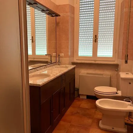 Marconi Apartament